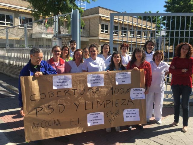 SEGUIMIENTO MASIVO EN LA SEGUNDA JORNADA DE LAS MOVILIZACIONES EN LAS ESCUELAS INFANTILES SEGUIMIENTO MASIVO EN LA SEGUNDA JORNADA DE LAS MOVILIZACIONES EN LAS ESCUELAS INFANTILES